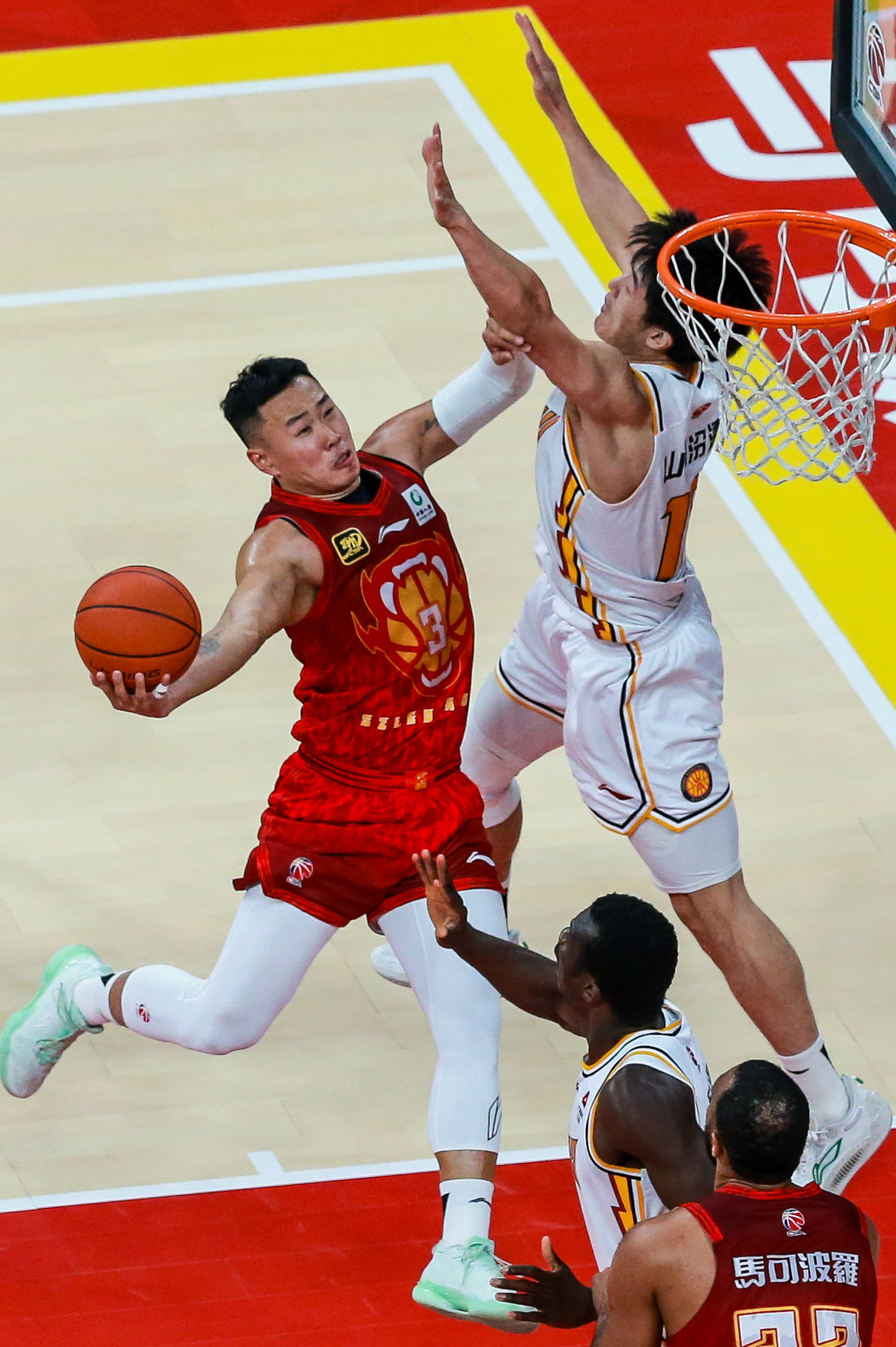 CBA季后赛冲刺阶段走向成谜，托特纳姆单刀错失，气氛紧张，高层口径保持一致的简单介绍-九游在线玩